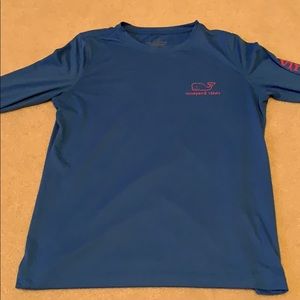 Vineyard Vines tee
